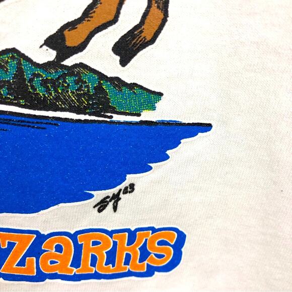 Vintage Bucknaked Lake Of The Ozarks Muscle Tank - Picture 5 of 8